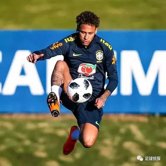 包含切尔西绝杀曼联,莱万乌龙送礼法甲的词条 包含切尔西绝杀曼联,莱万乌龙送礼法甲的词条