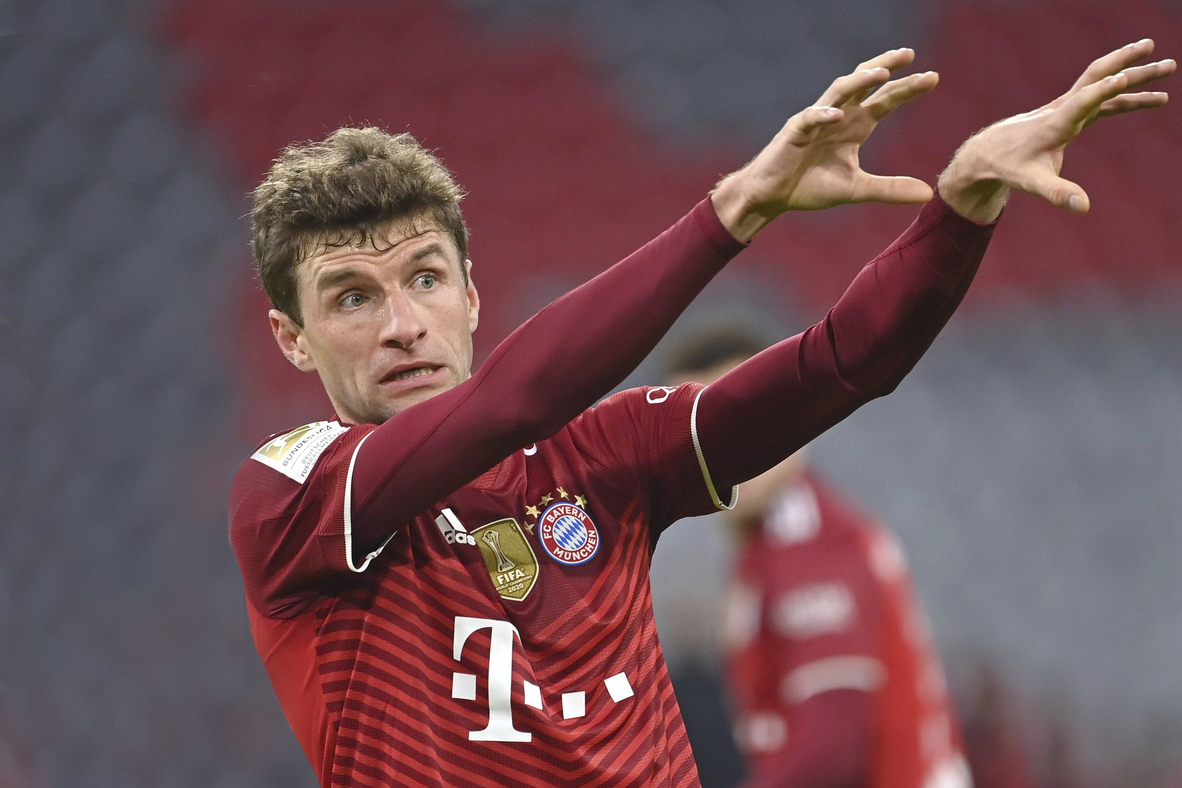 曼联险胜切尔西，托马斯穆勒乌龙送礼德甲的简单介绍