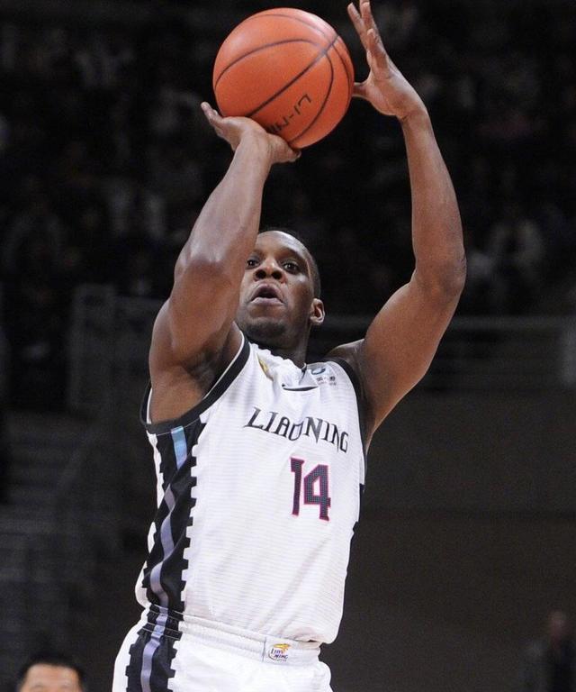 华体会下载-挪威男篮队再次遭遇挑战，拼尽全力